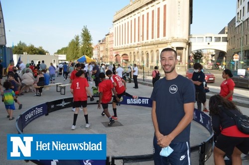 Molenwest brengt kinderen en jongeren naar West-Station voor sport, huiswerk, sociaal contact en werkbegeleiding